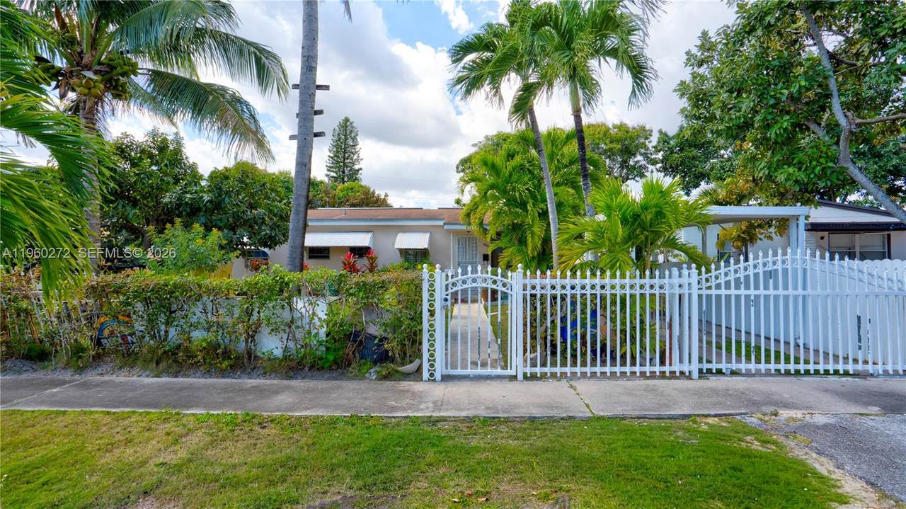 https://bt-photos.global.ssl.fastly.net/miami/1280_boomver_1_A11960272-2.jpg
