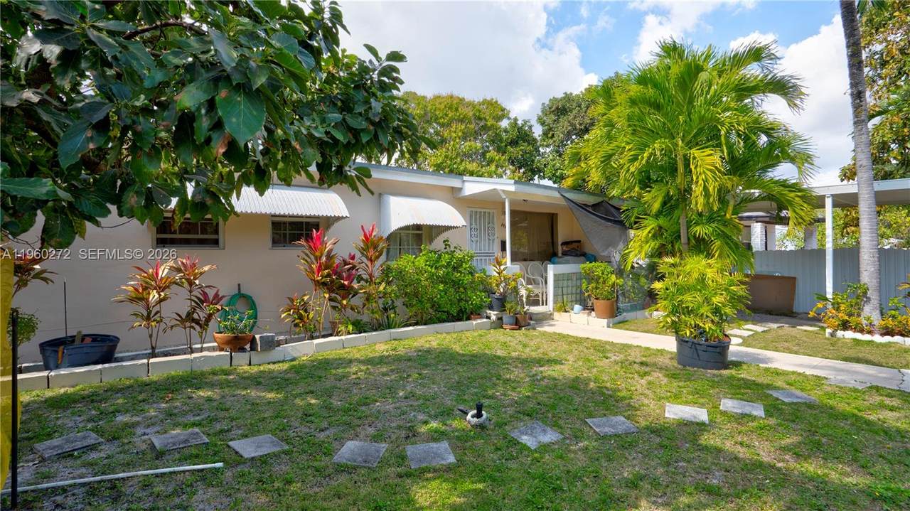 https://bt-photos.global.ssl.fastly.net/miami/1280_boomver_1_A11960272-2.jpg