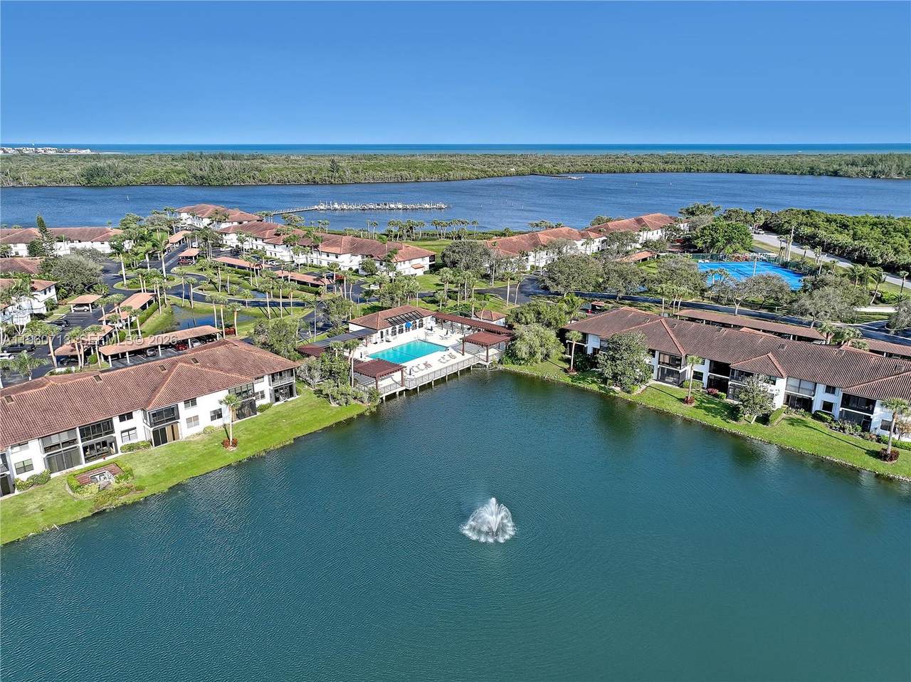 https://bt-photos.global.ssl.fastly.net/miami/1280_boomver_1_A11960713-2.jpg