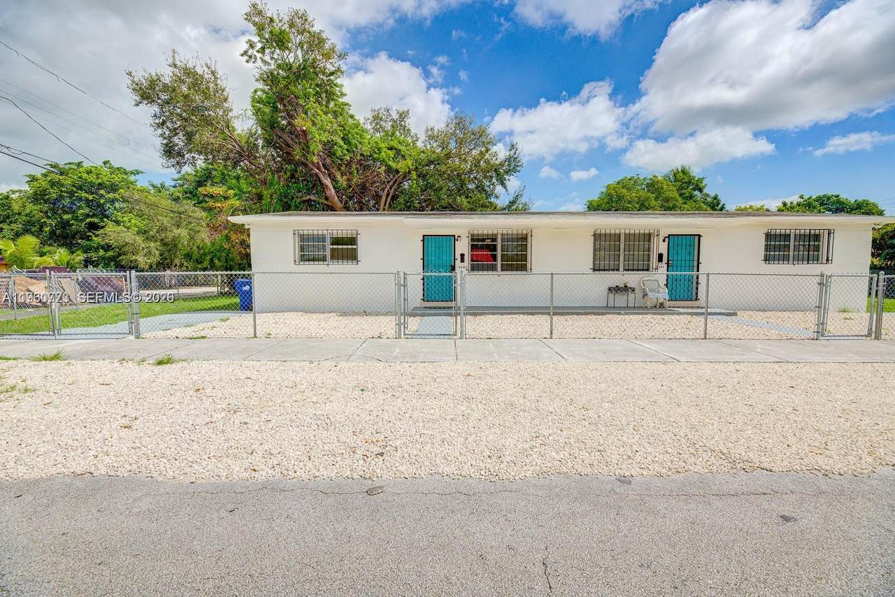 9391 5th Ave - Photo 1