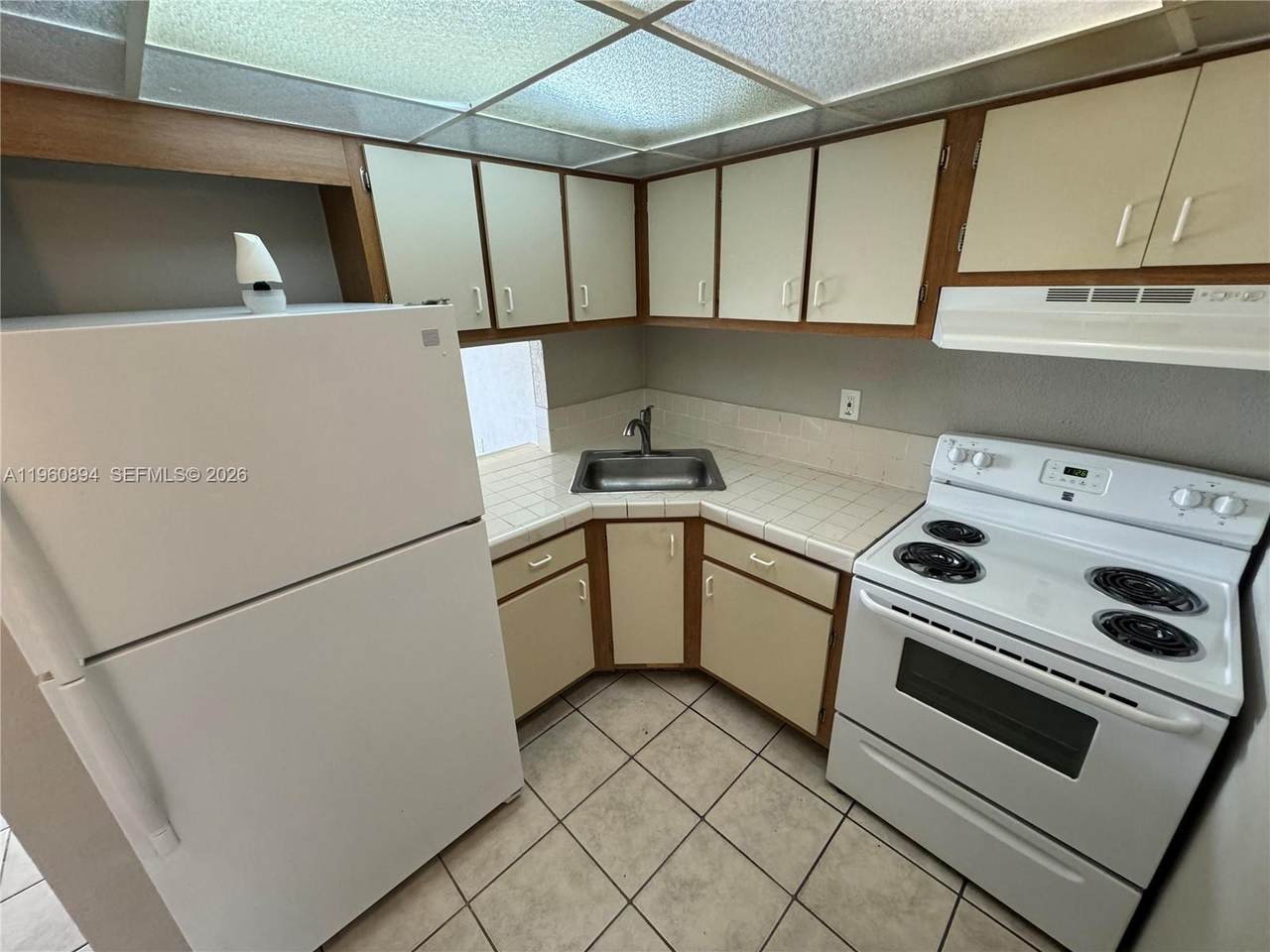 https://bt-photos.global.ssl.fastly.net/miami/1280_boomver_1_A11960894-2.jpg