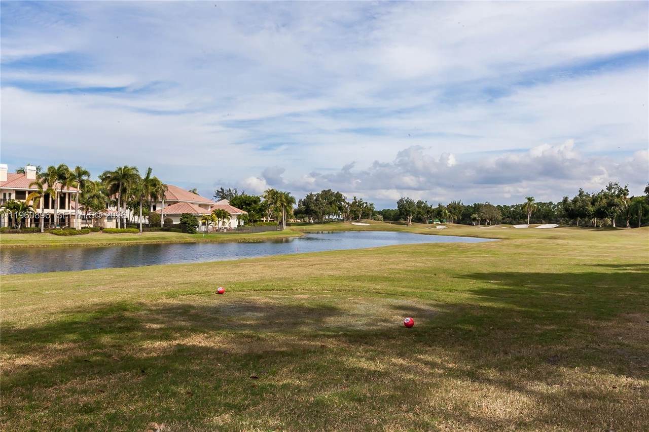 https://bt-photos.global.ssl.fastly.net/miami/1280_boomver_1_A11960896-2.jpg