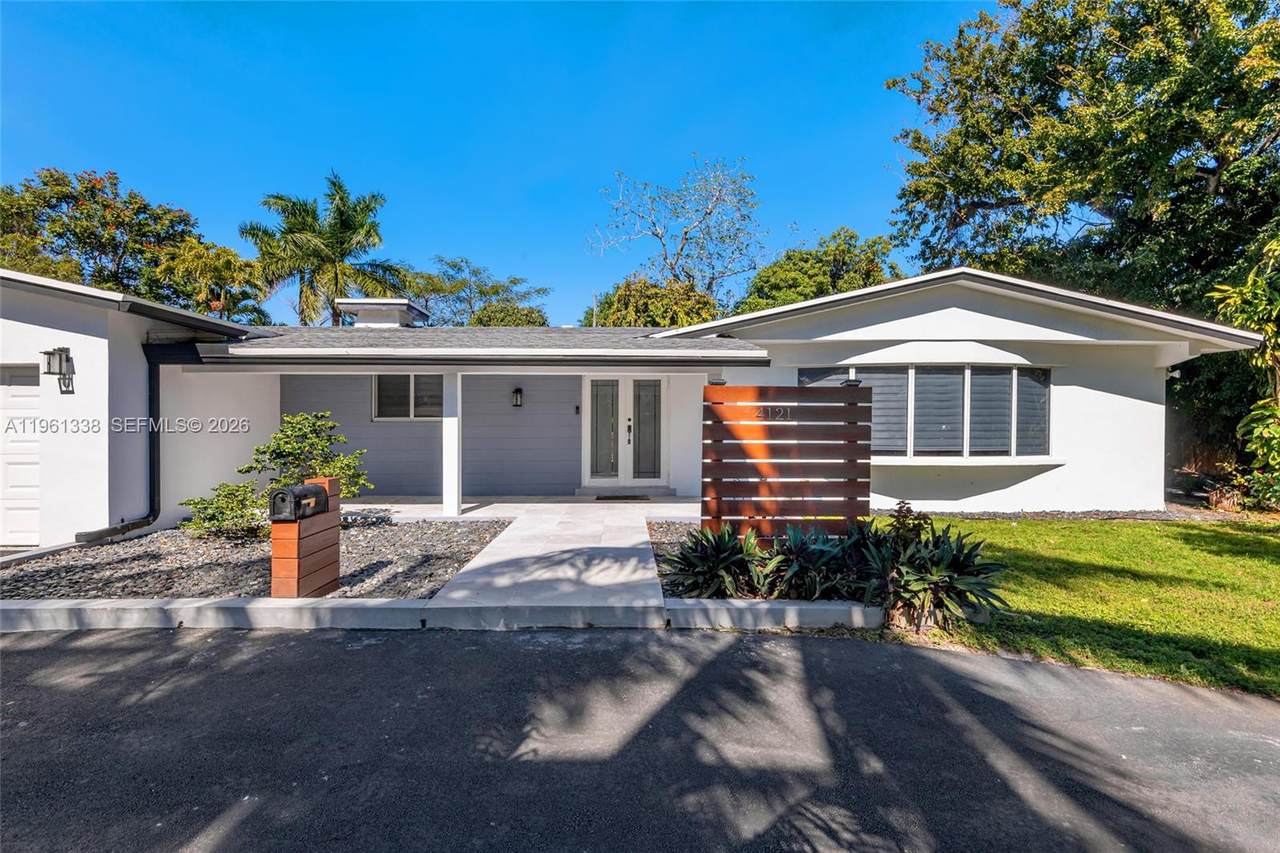 https://bt-photos.global.ssl.fastly.net/miami/1280_boomver_1_A11961338-2.jpg