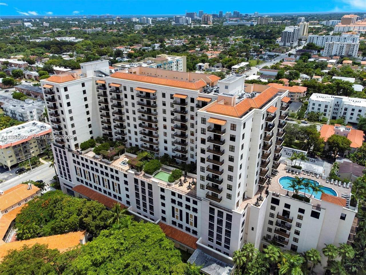 https://bt-photos.global.ssl.fastly.net/miami/1280_boomver_1_A11961662-2.jpg