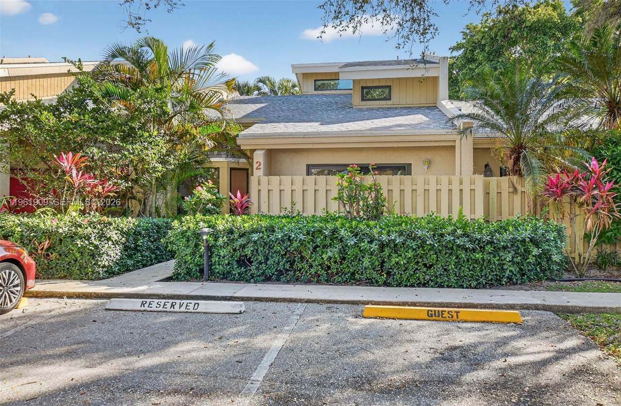 1400 9th Ave - Photo 1