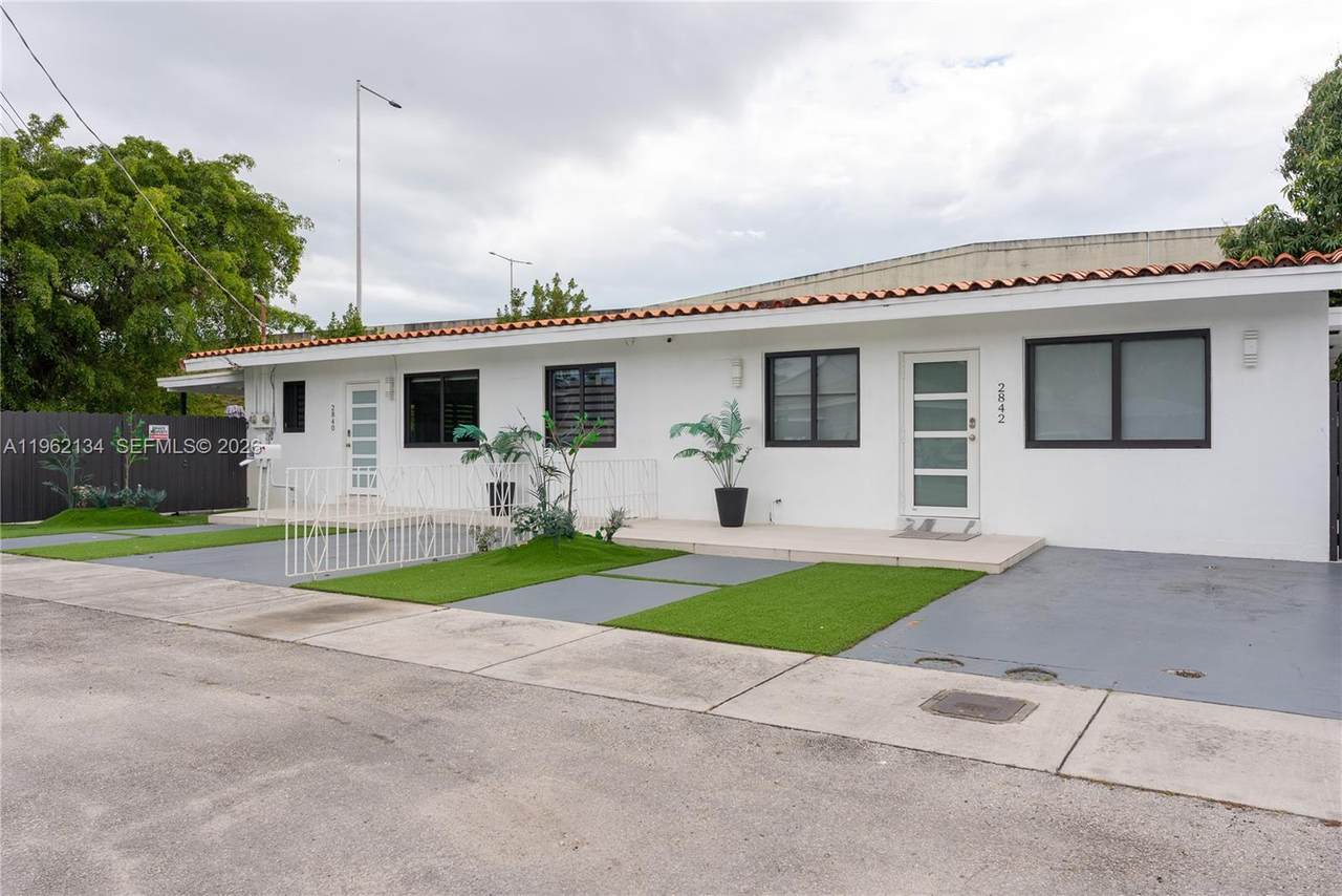 https://bt-photos.global.ssl.fastly.net/miami/1280_boomver_1_A11962134-2.jpg