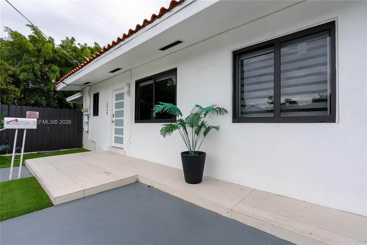 https://bt-photos.global.ssl.fastly.net/miami/1280_boomver_1_A11962134-2.jpg
