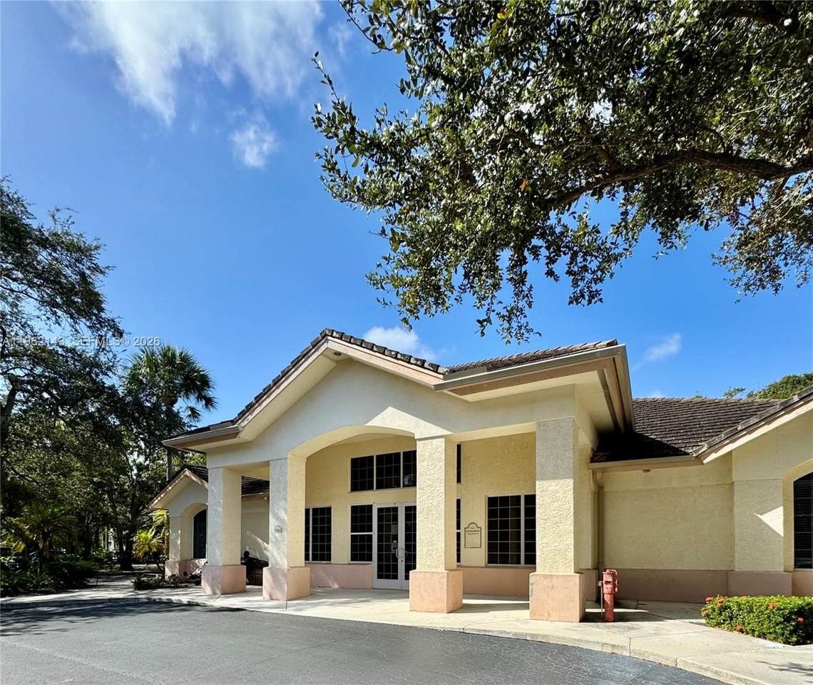 2401 Frist Blvd - Photo 1
