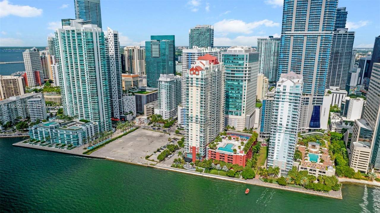 1155 Brickell Bay Dr - Photo 1