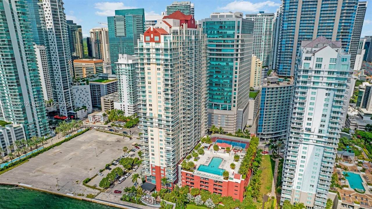 https://bt-photos.global.ssl.fastly.net/miami/1280_boomver_1_A11962312-2.jpg