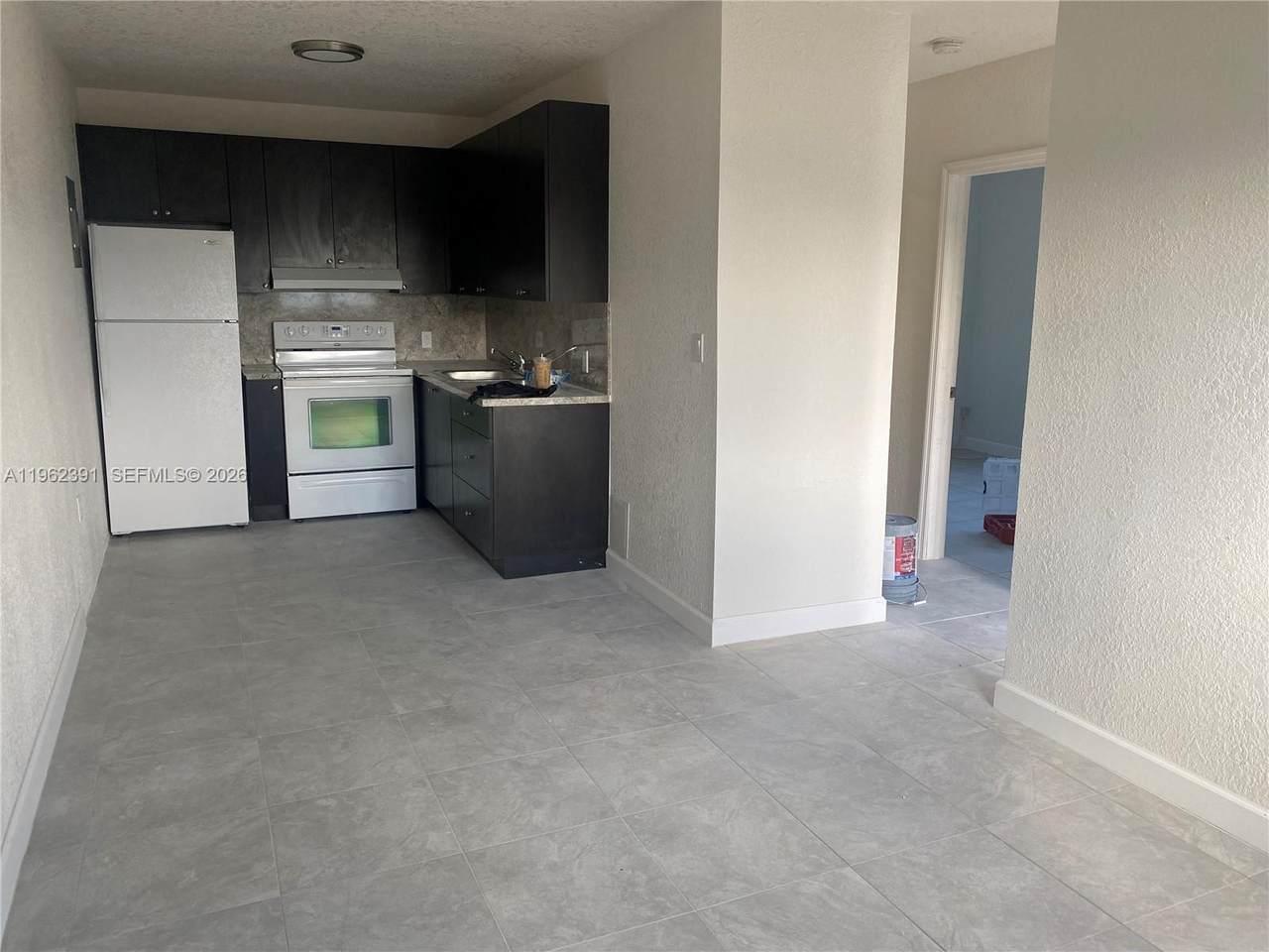 10030 Indigo St - Photo 1