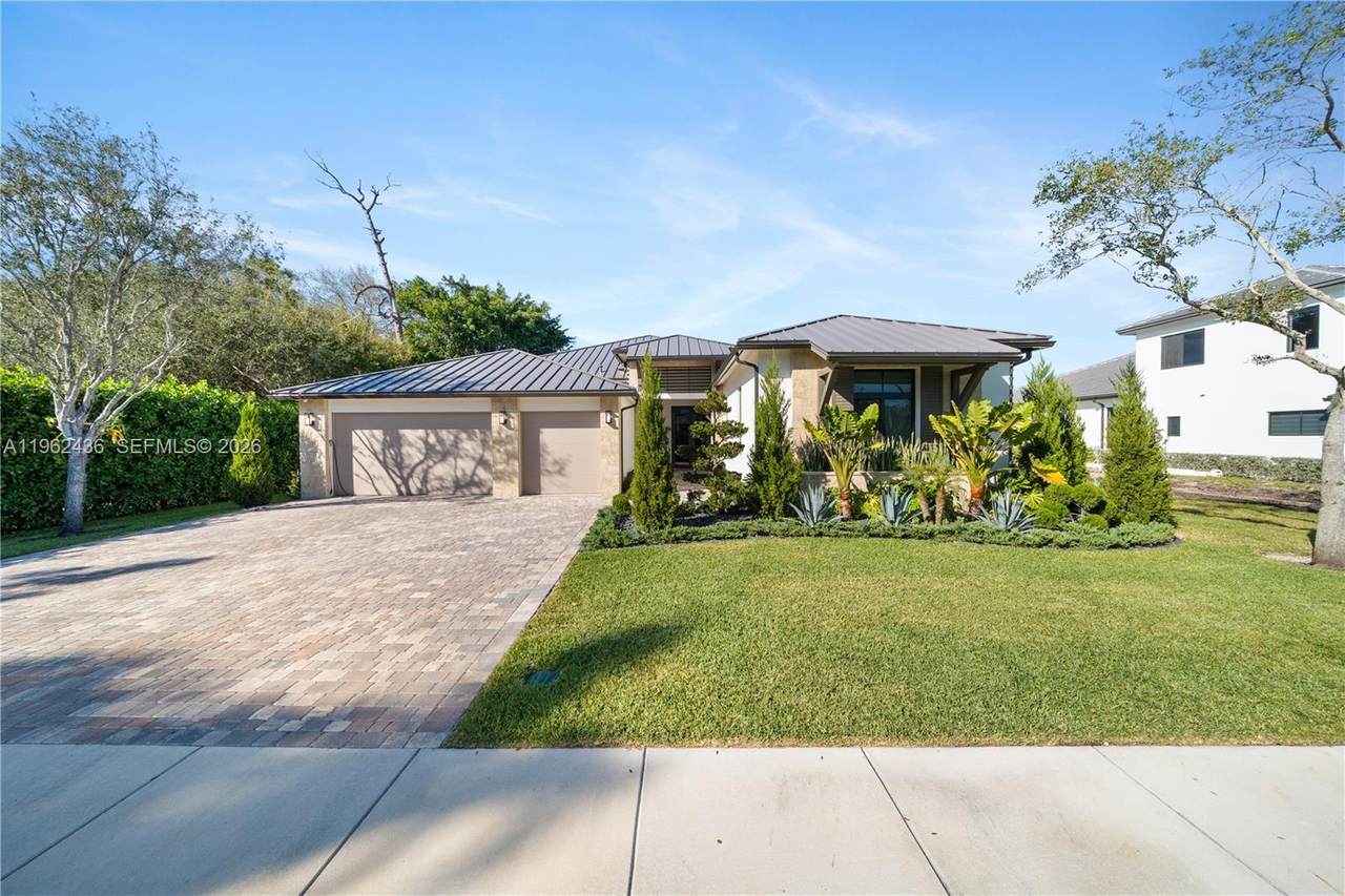 7387 74th Ln - Photo 1