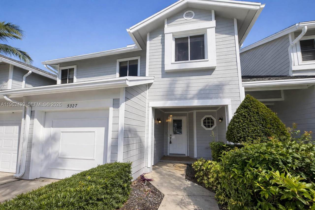 5327 Sapphire Valley - Photo 1