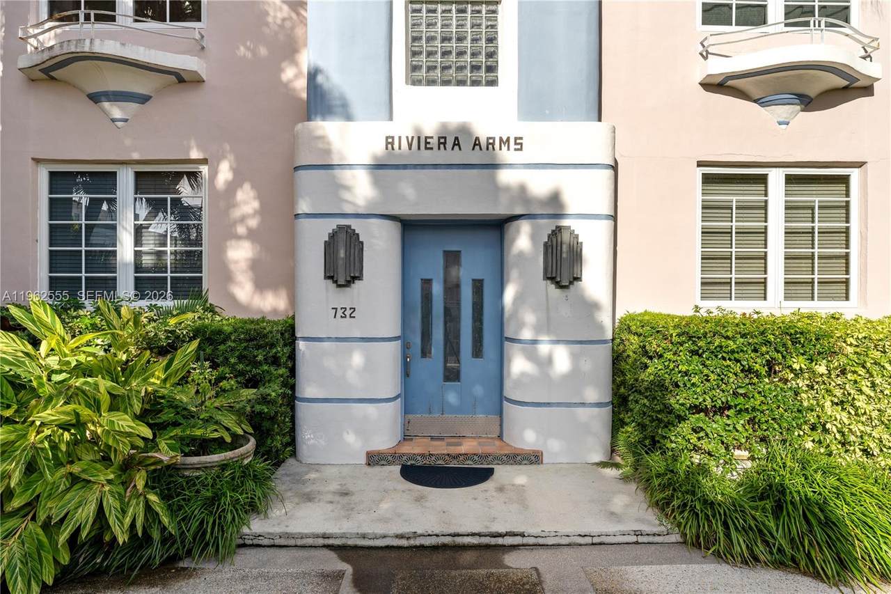732 Euclid Ave - Photo 1