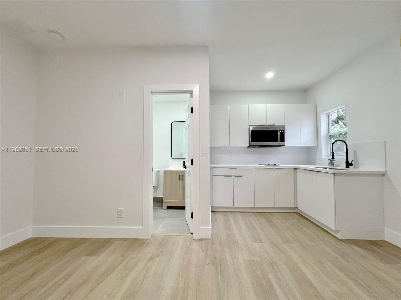 https://bt-photos.global.ssl.fastly.net/miami/1280_boomver_1_A11962651-2.jpg