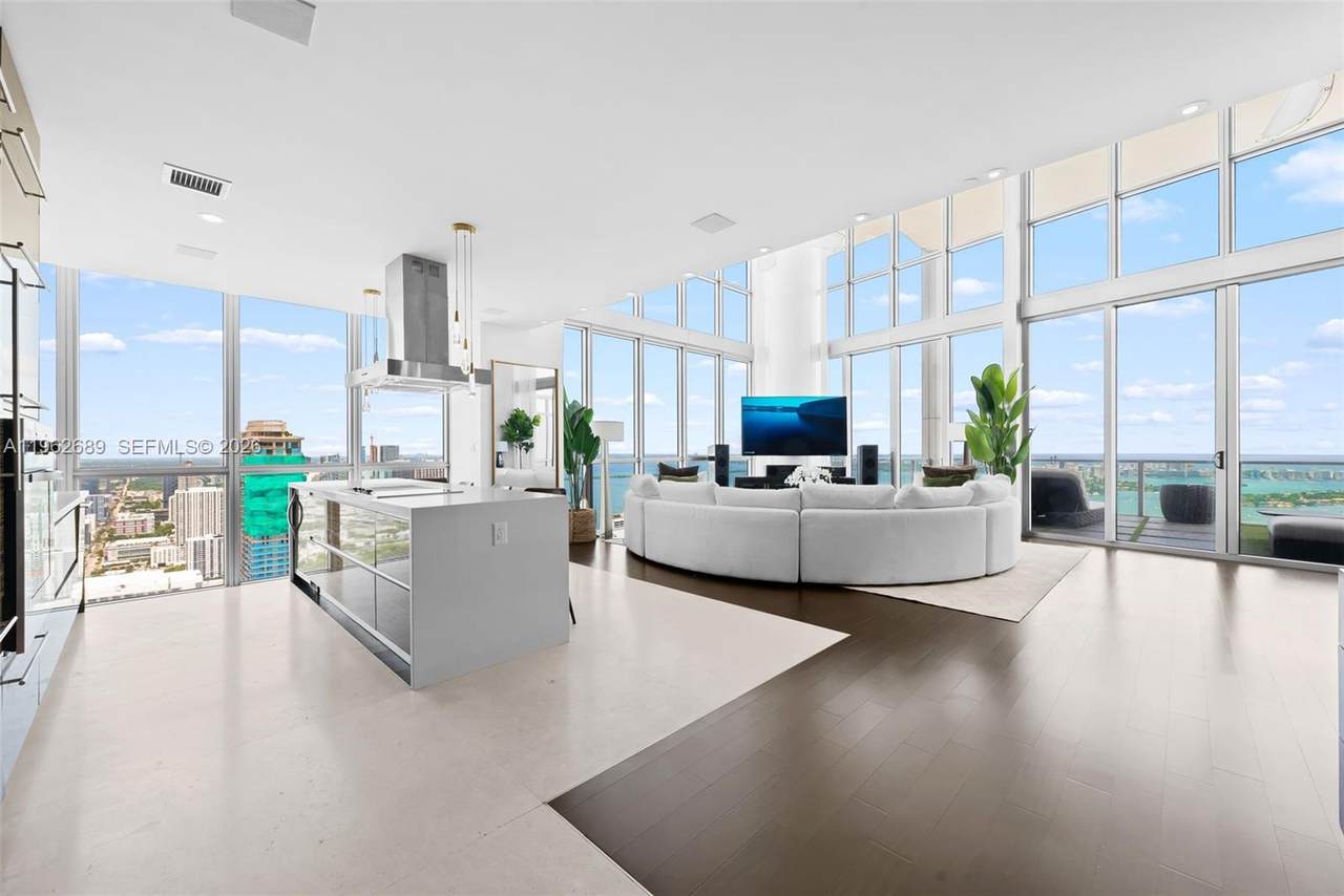 https://bt-photos.global.ssl.fastly.net/miami/1280_boomver_1_A11962689-2.jpg