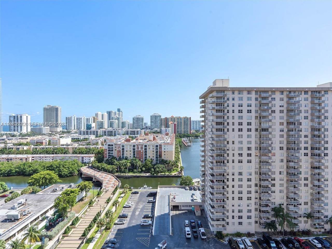 https://bt-photos.global.ssl.fastly.net/miami/1280_boomver_1_A11962772-2.jpg