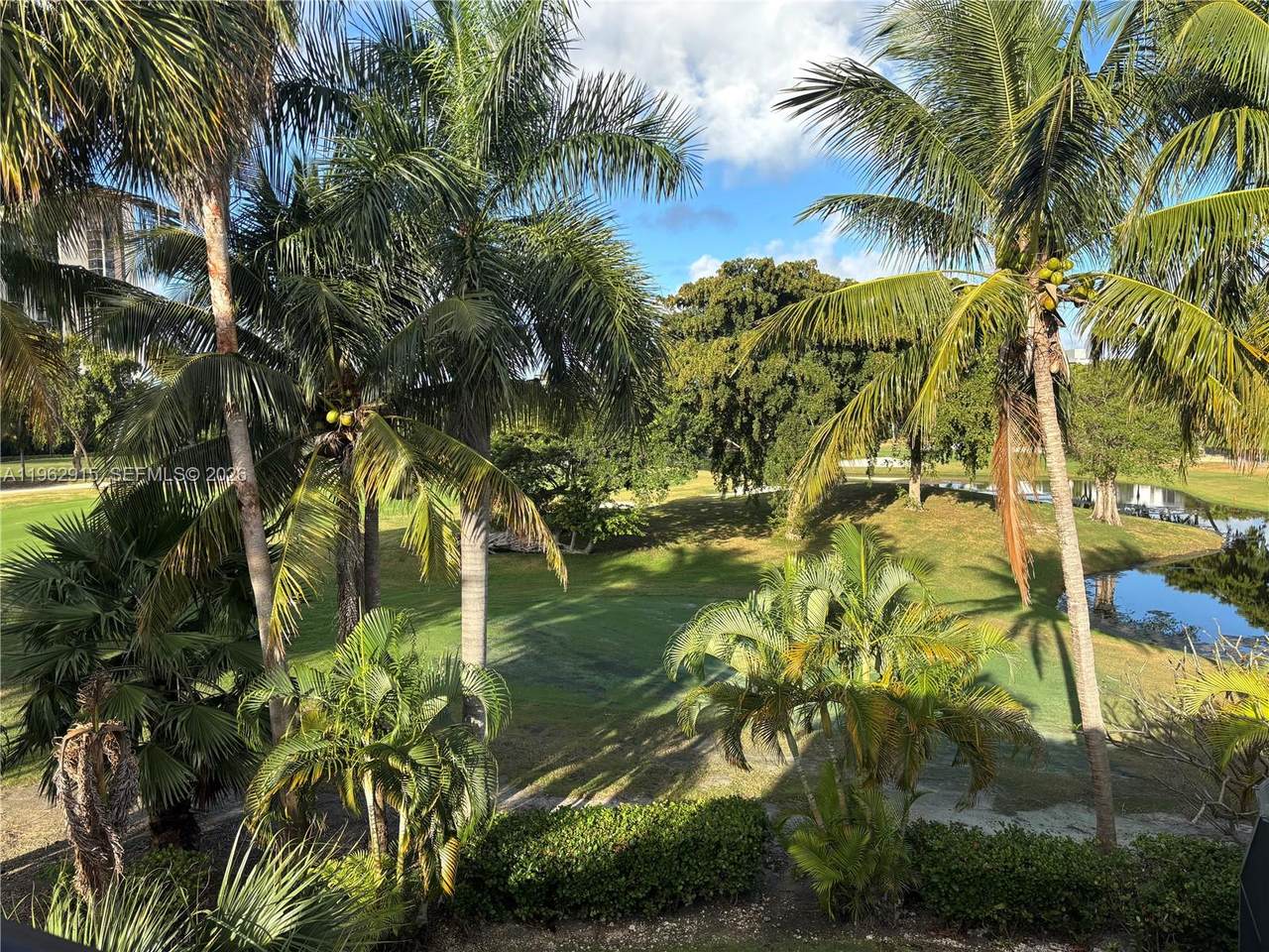 https://bt-photos.global.ssl.fastly.net/miami/orig_boomver_1_A11962915-2.jpg
