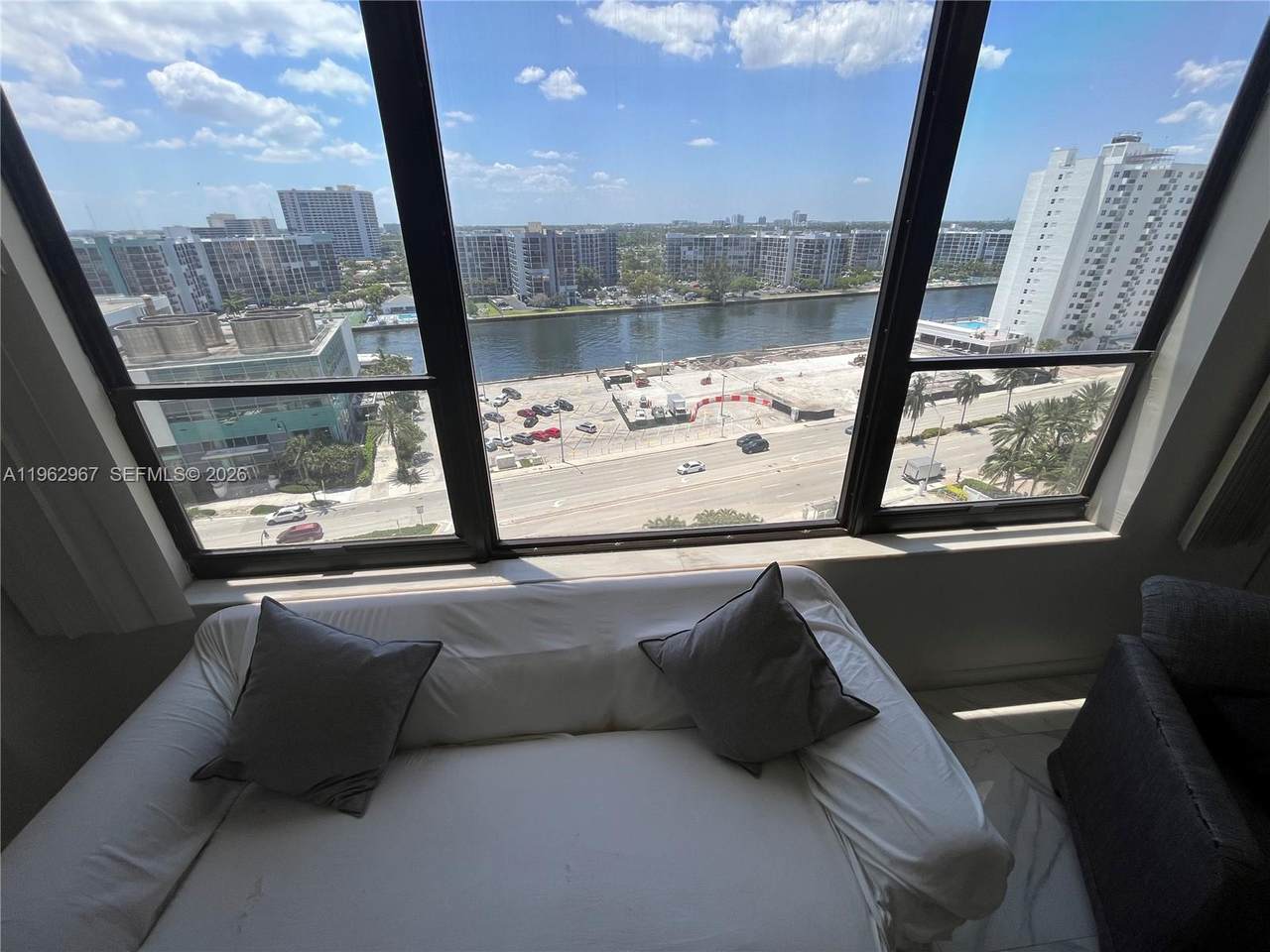 https://bt-photos.global.ssl.fastly.net/miami/1280_boomver_1_A11962967-2.jpg