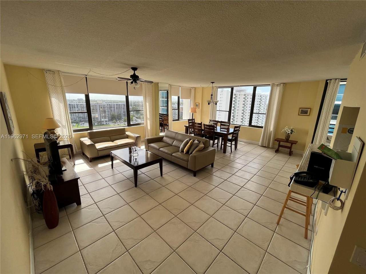 https://bt-photos.global.ssl.fastly.net/miami/1280_boomver_1_A11962971-2.jpg