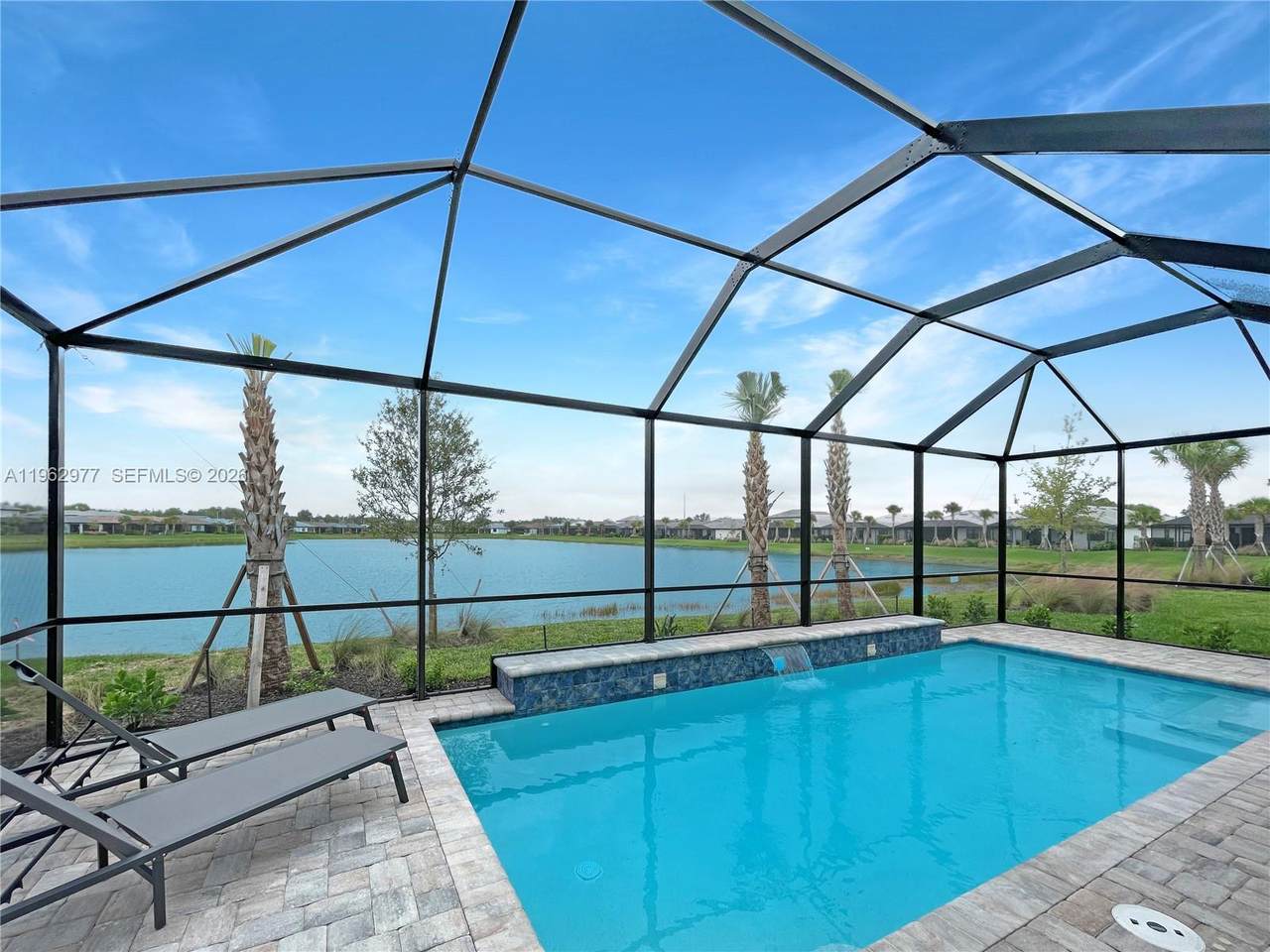 2057 Yellowfin Cir - Photo 1