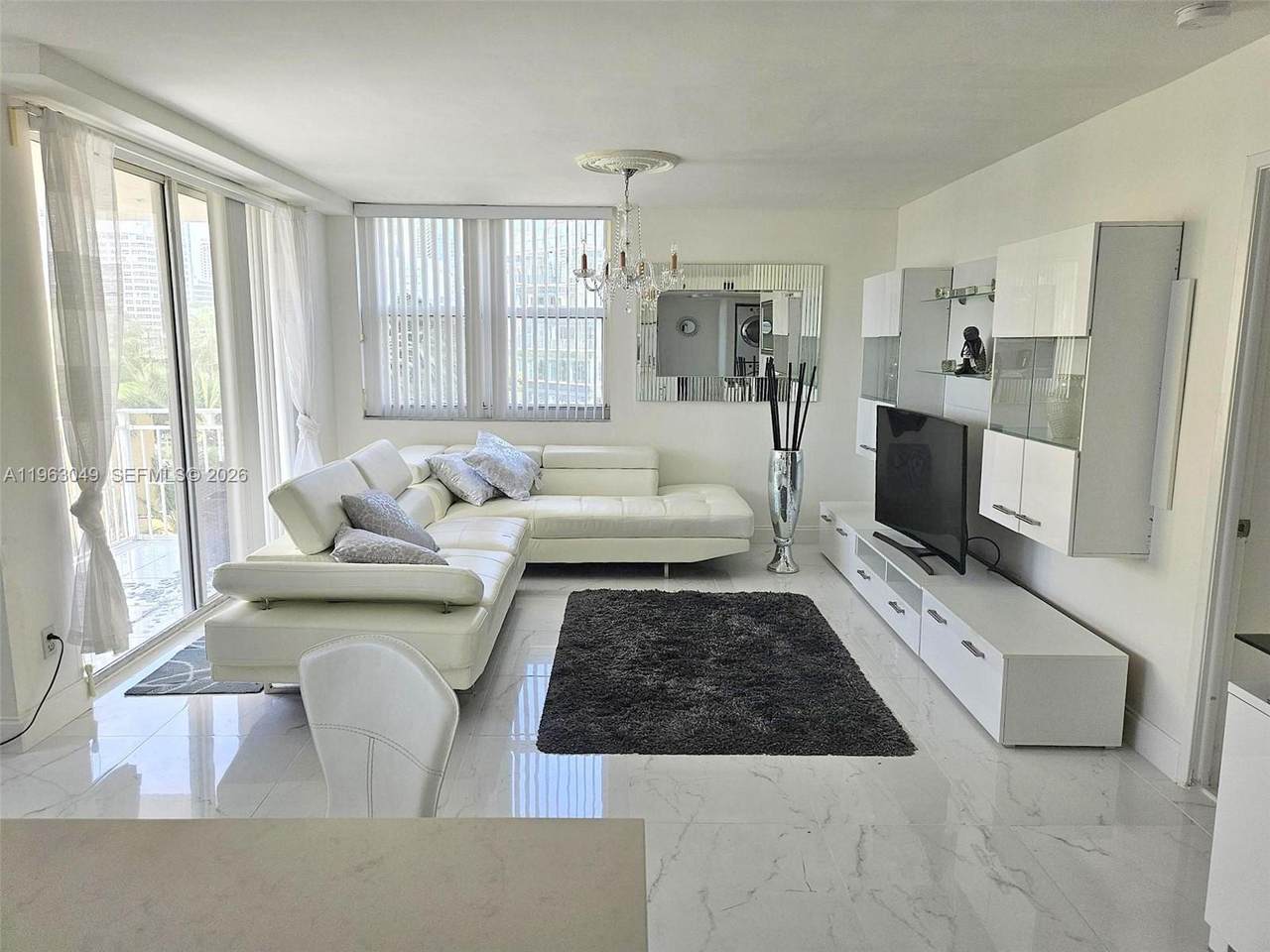 770 Claughton Island Dr - Photo 1