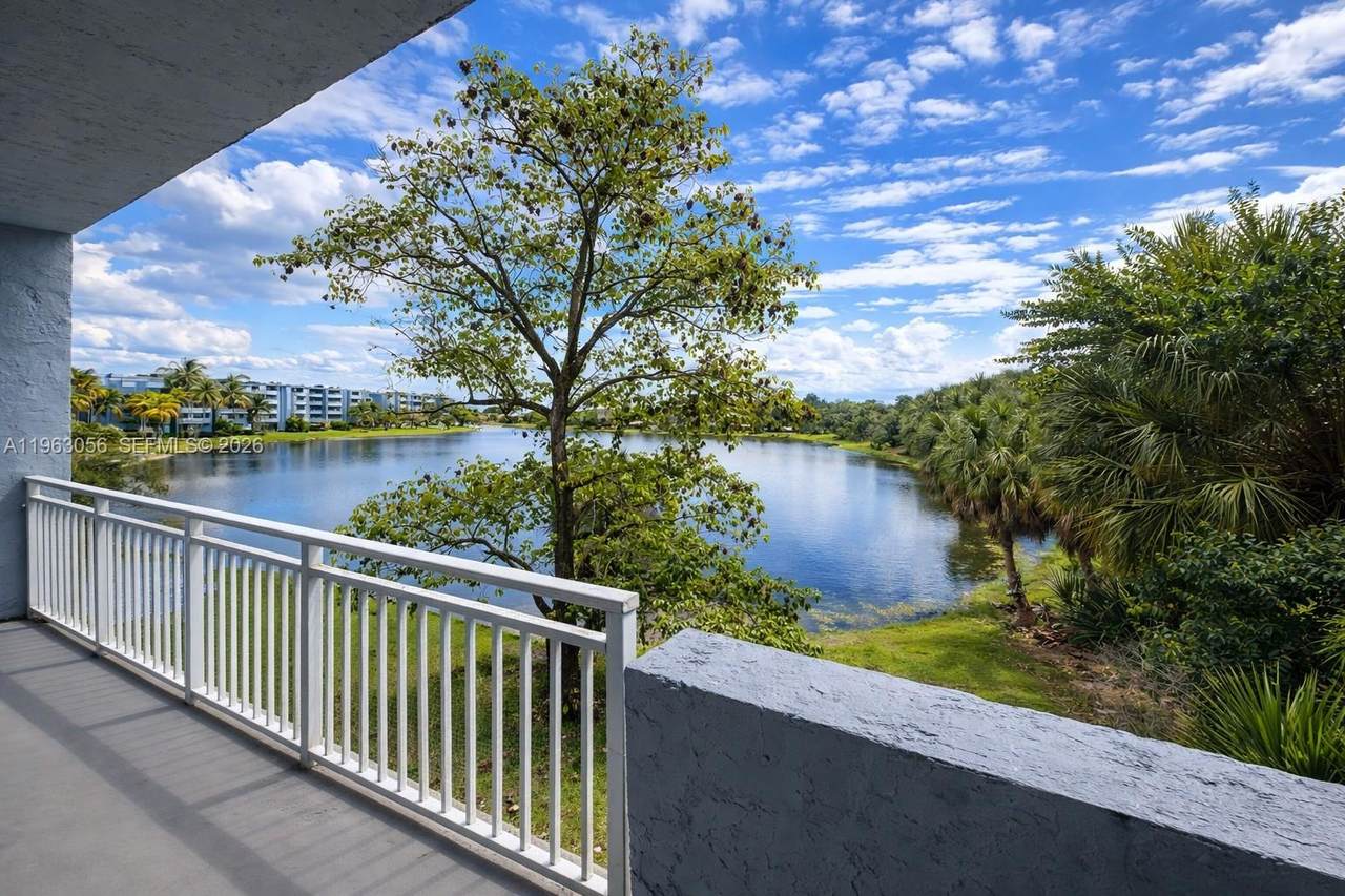 9351 Fontainebleau Blvd - Photo 1