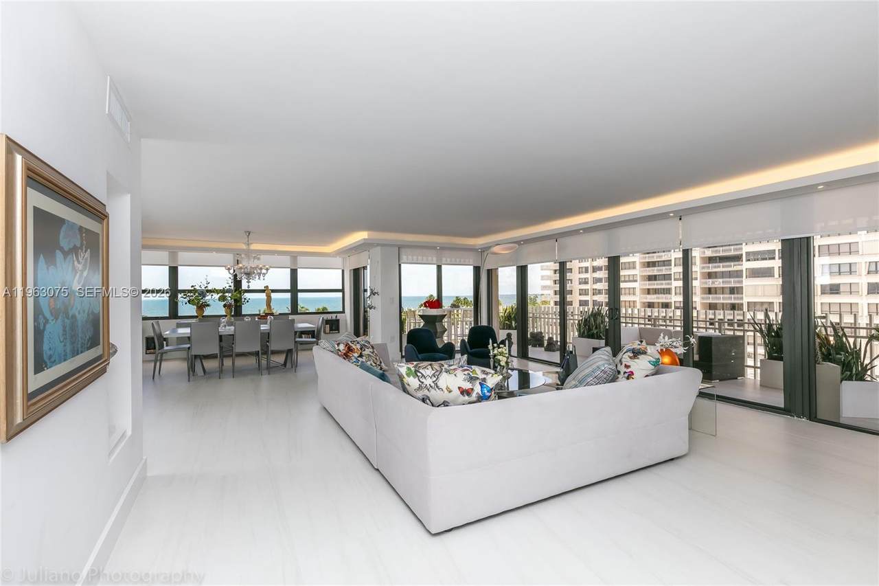 3 Grove Isle Dr - Photo 1