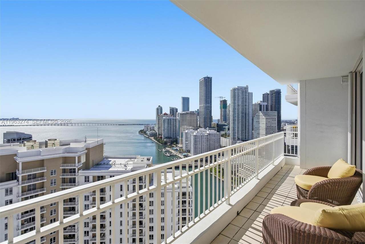 801 Brickell Key Blvd - Photo 1