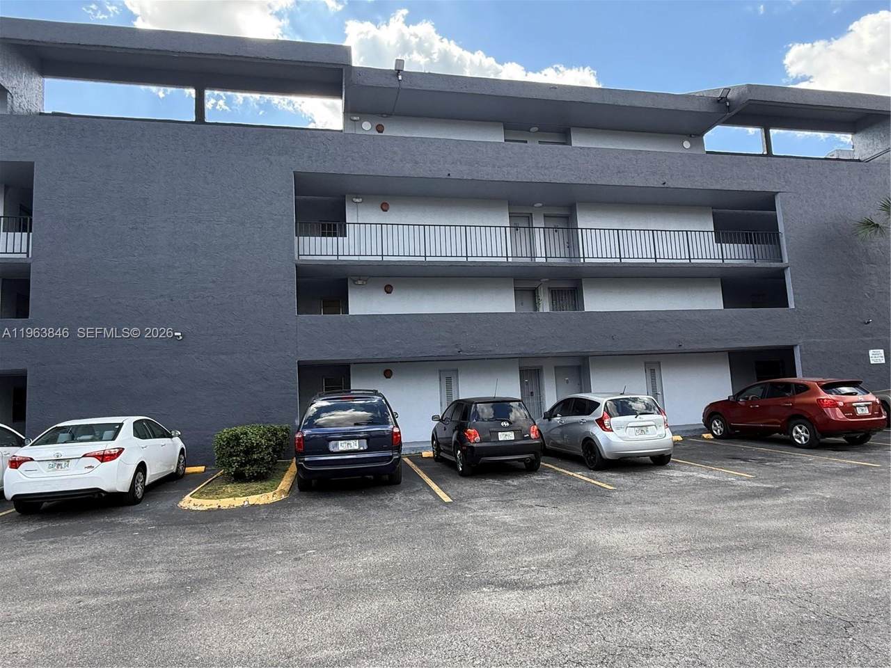 8821 Flagler St - Photo 1
