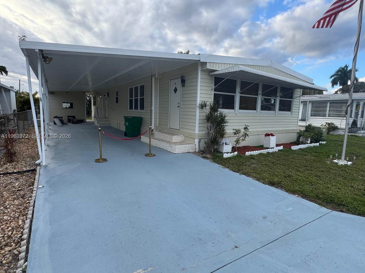 1721 84th Ave - Photo 1
