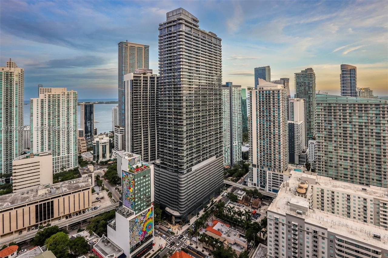 https://bt-photos.global.ssl.fastly.net/miami/1280_boomver_1_A11964232-2.jpg