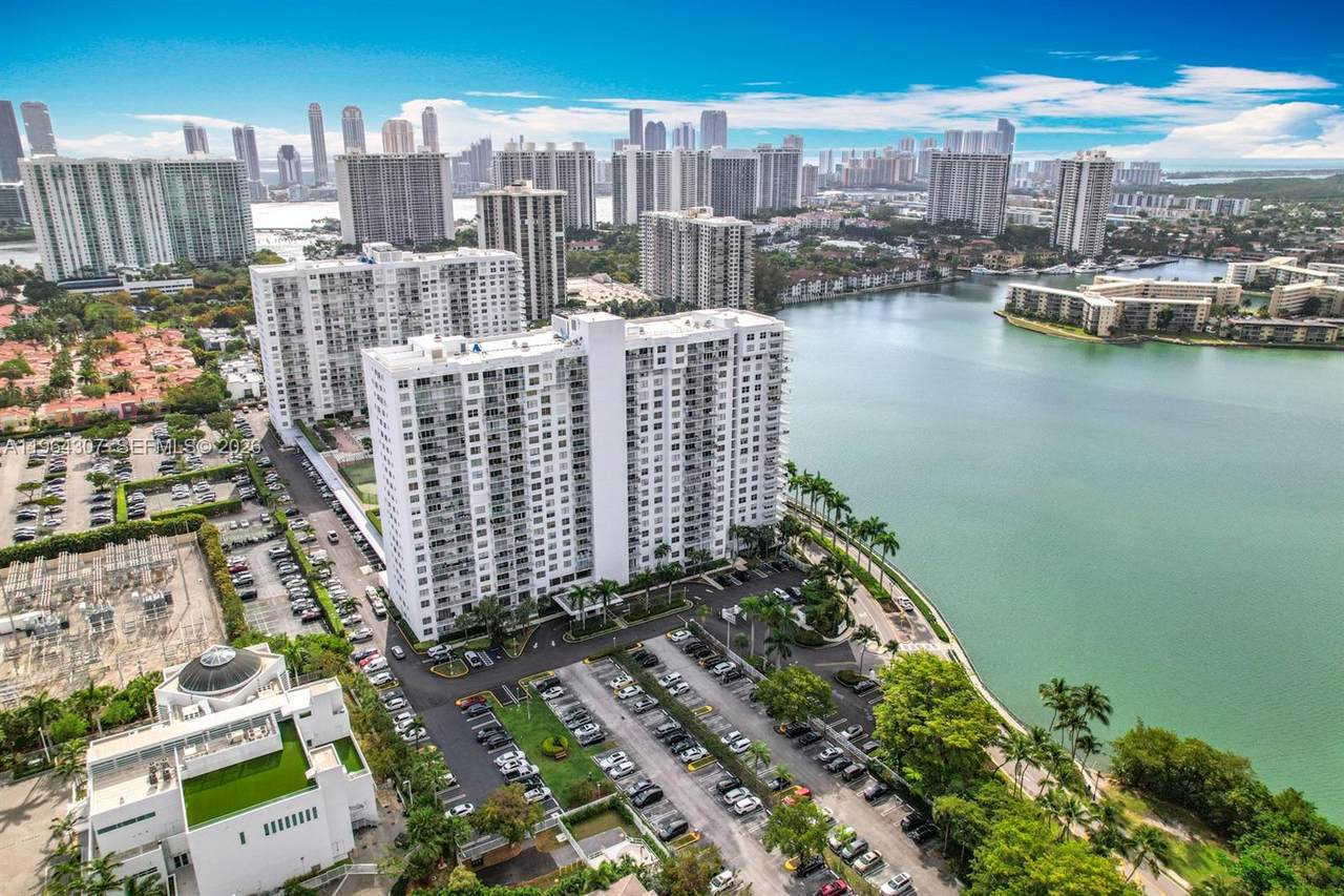 https://bt-photos.global.ssl.fastly.net/miami/1280_boomver_1_A11964307-2.jpg