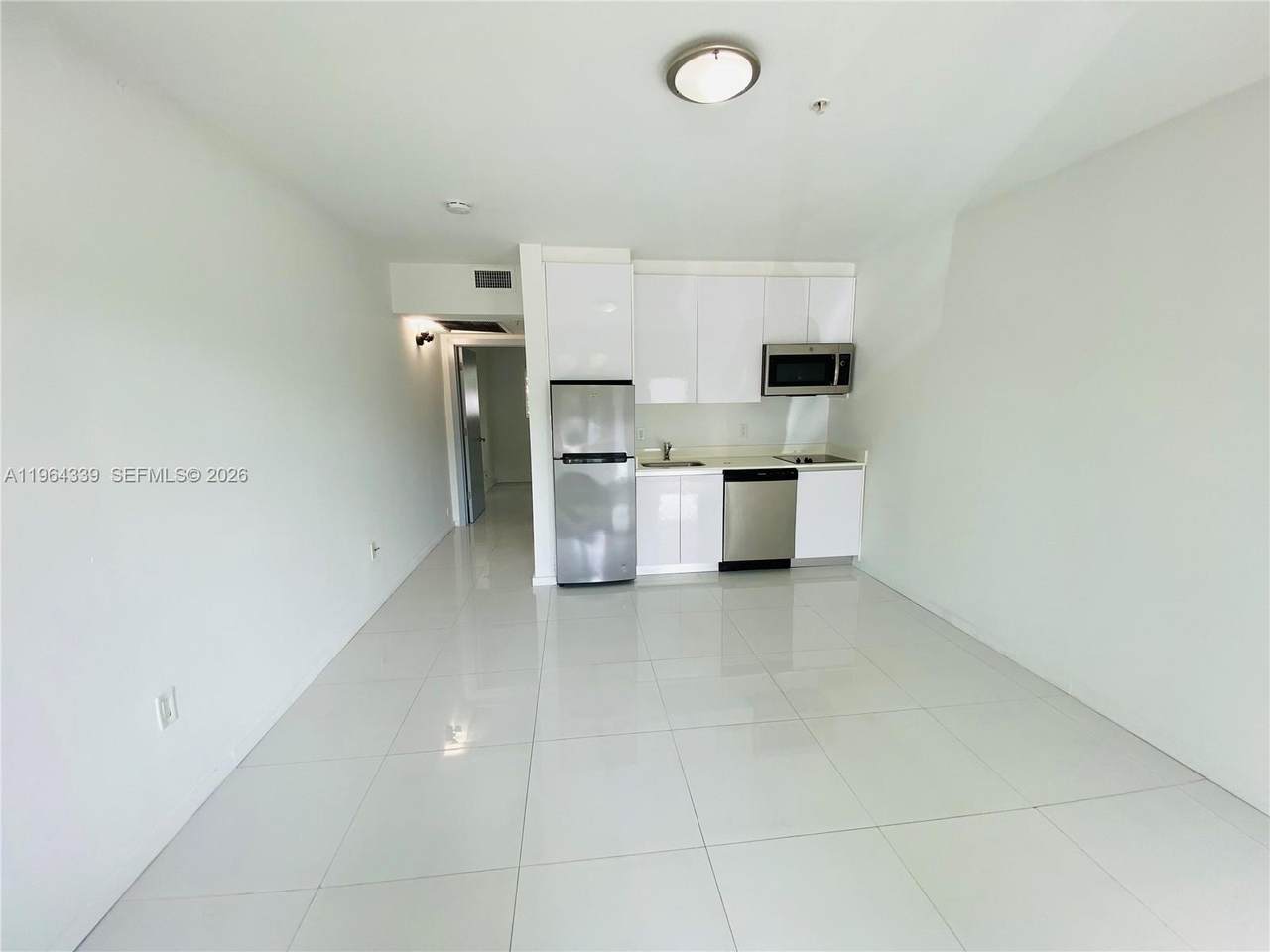 https://bt-photos.global.ssl.fastly.net/miami/1280_boomver_1_A11964339-2.jpg