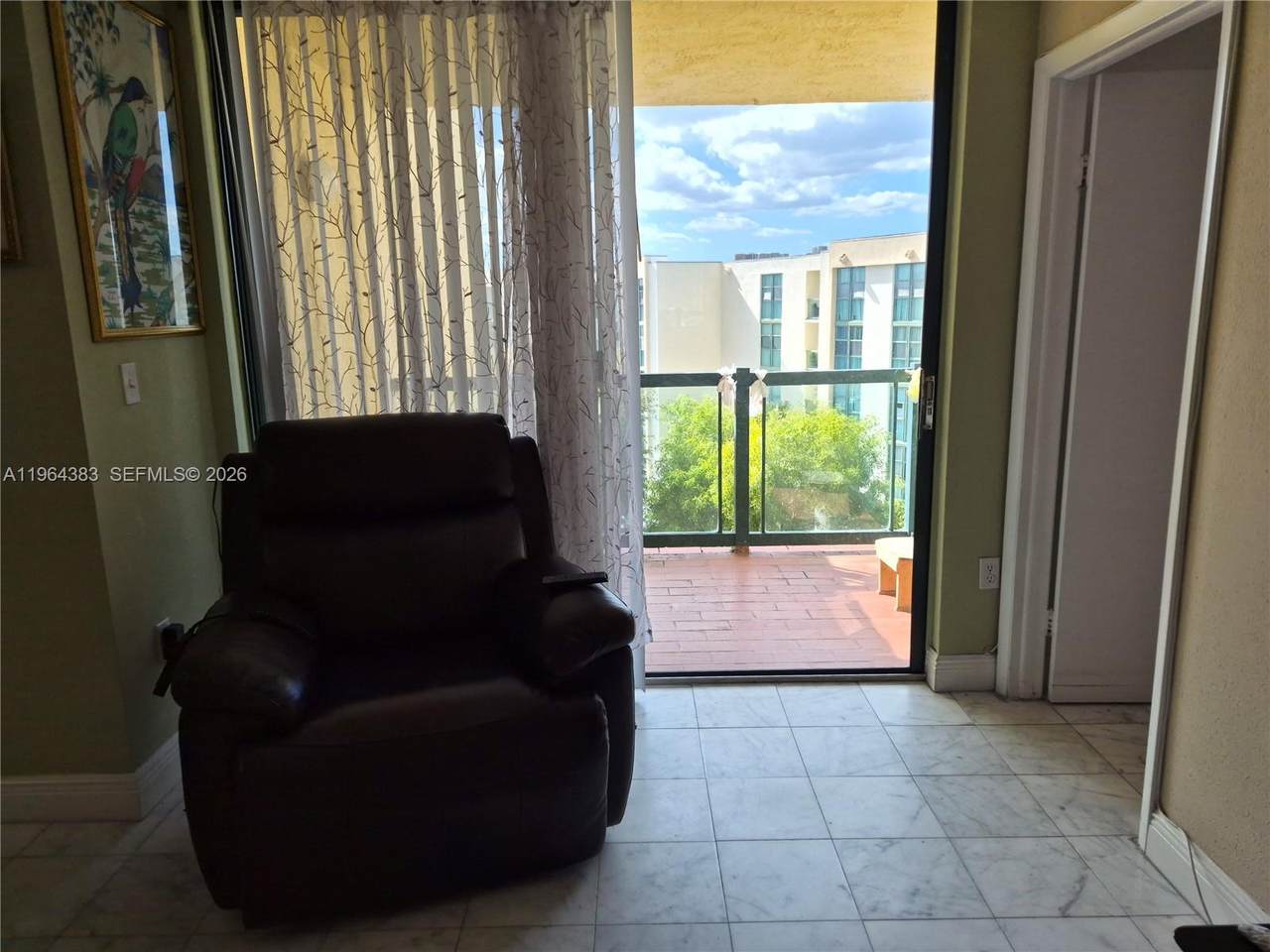 https://bt-photos.global.ssl.fastly.net/miami/1280_boomver_1_A11964383-2.jpg