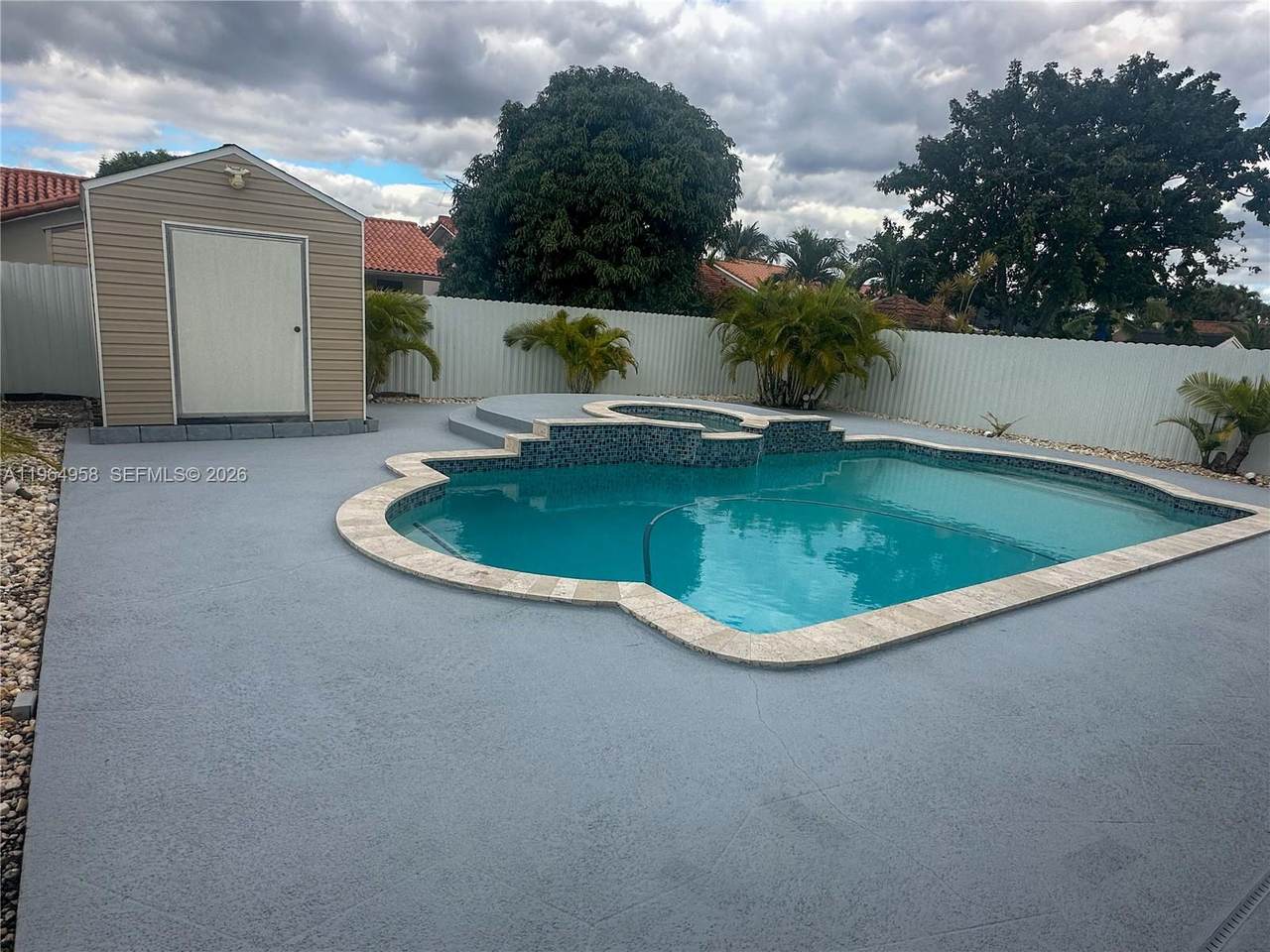 https://bt-photos.global.ssl.fastly.net/miami/1280_boomver_1_A11964958-2.jpg