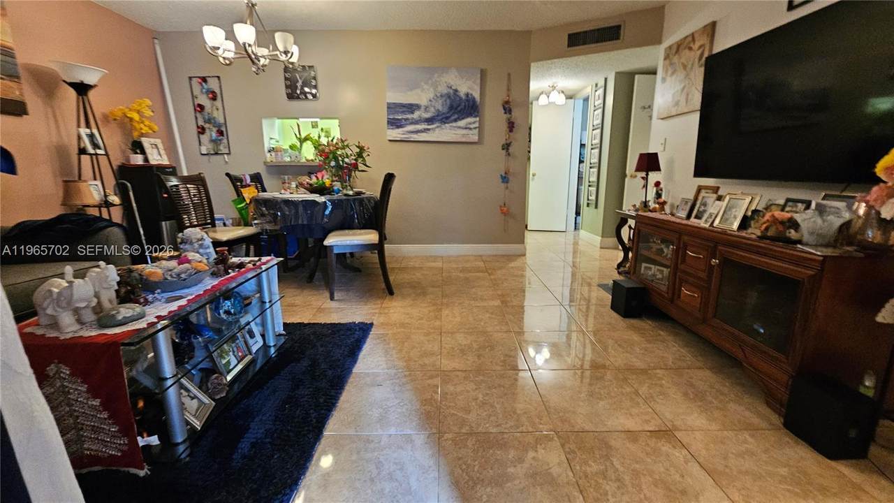 https://bt-photos.global.ssl.fastly.net/miami/1280_boomver_1_A11965702-2.jpg