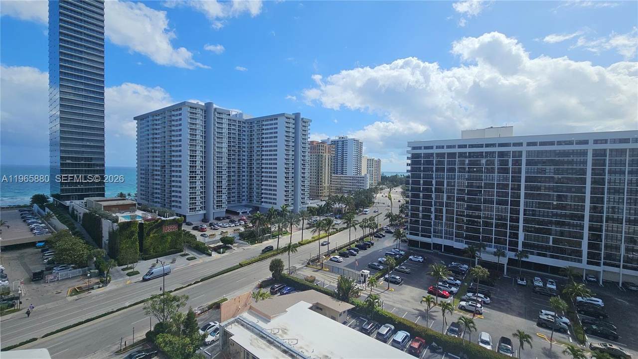 1985 Ocean Dr - Photo 1