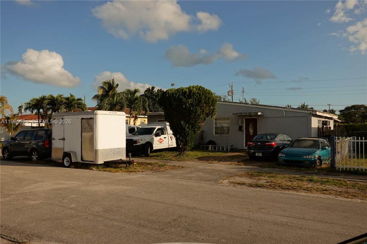 https://bt-photos.global.ssl.fastly.net/miami/1280_boomver_1_A11965924-2.jpg