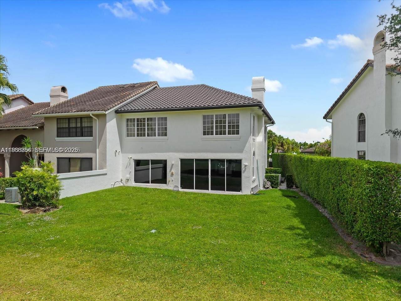 https://bt-photos.global.ssl.fastly.net/miami/1280_boomver_1_A11966254-2.jpg