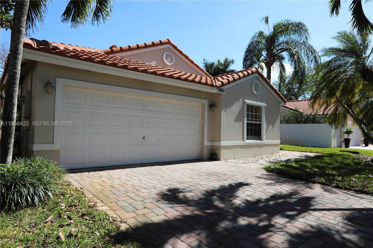 1941 126th  Ave - Photo 1