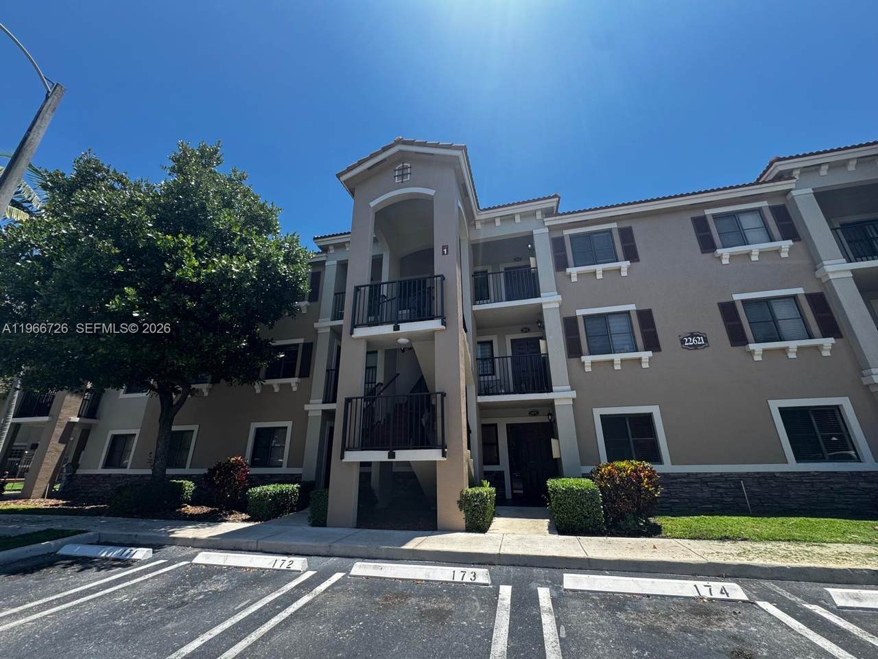 22621 88th Pl - Photo 1