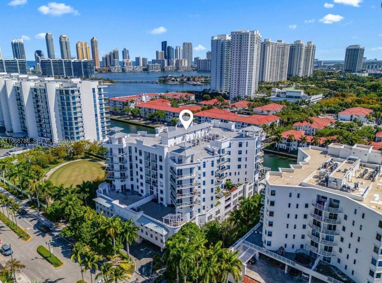 https://bt-photos.global.ssl.fastly.net/miami/1280_boomver_1_A11966786-2.jpg