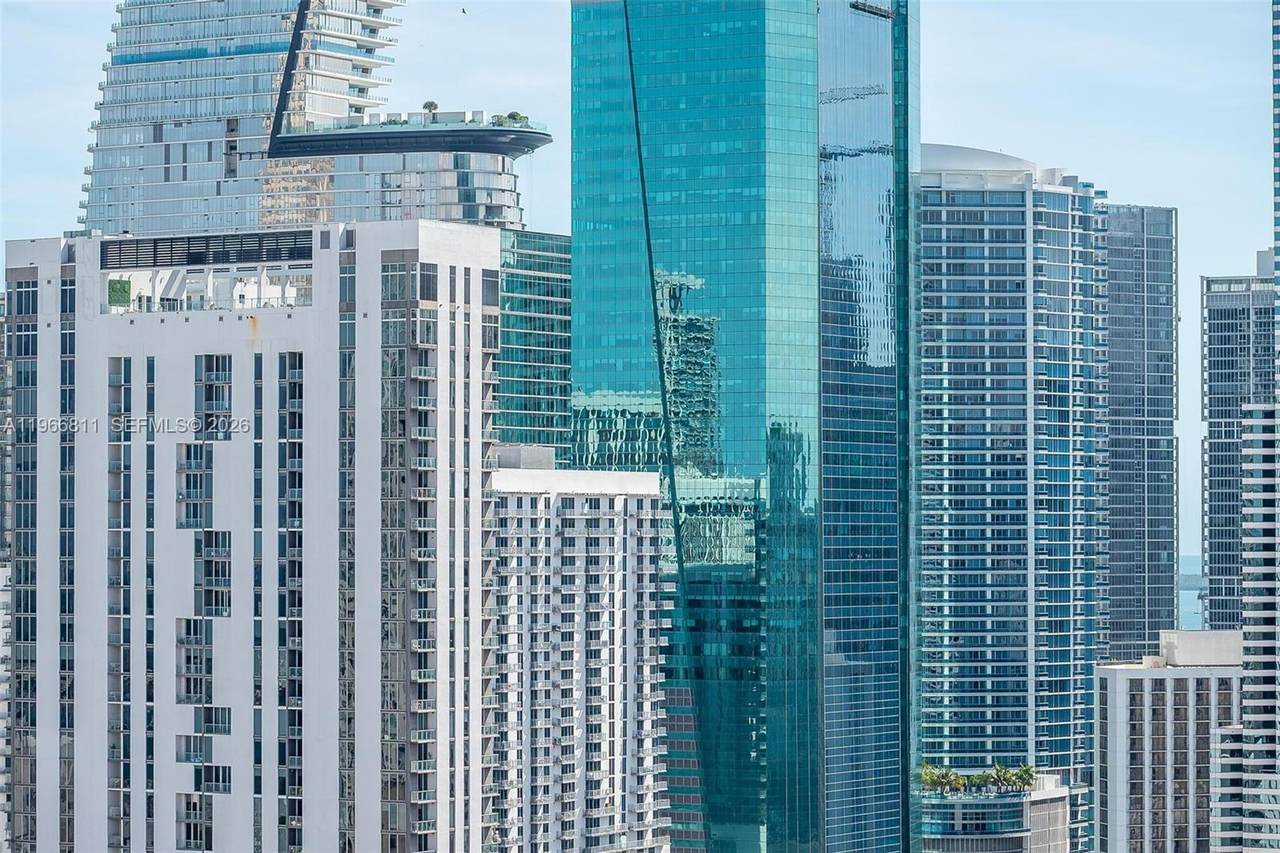 https://bt-photos.global.ssl.fastly.net/miami/1280_boomver_1_A11966811-2.jpg