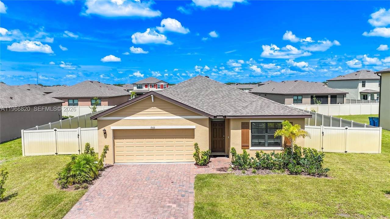 7162 Tigereye Way - Photo 1