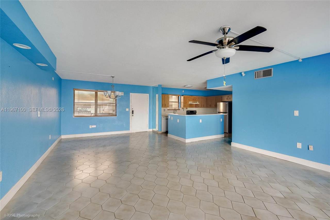 https://bt-photos.global.ssl.fastly.net/miami/1280_boomver_1_A11967100-2.jpg