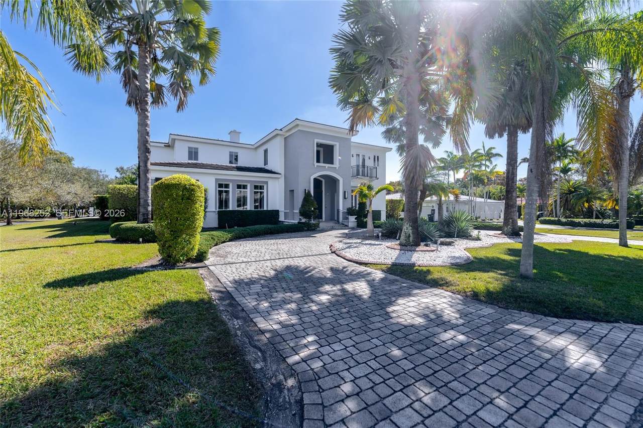 https://bt-photos.global.ssl.fastly.net/miami/1280_boomver_1_A11968252-2.jpg