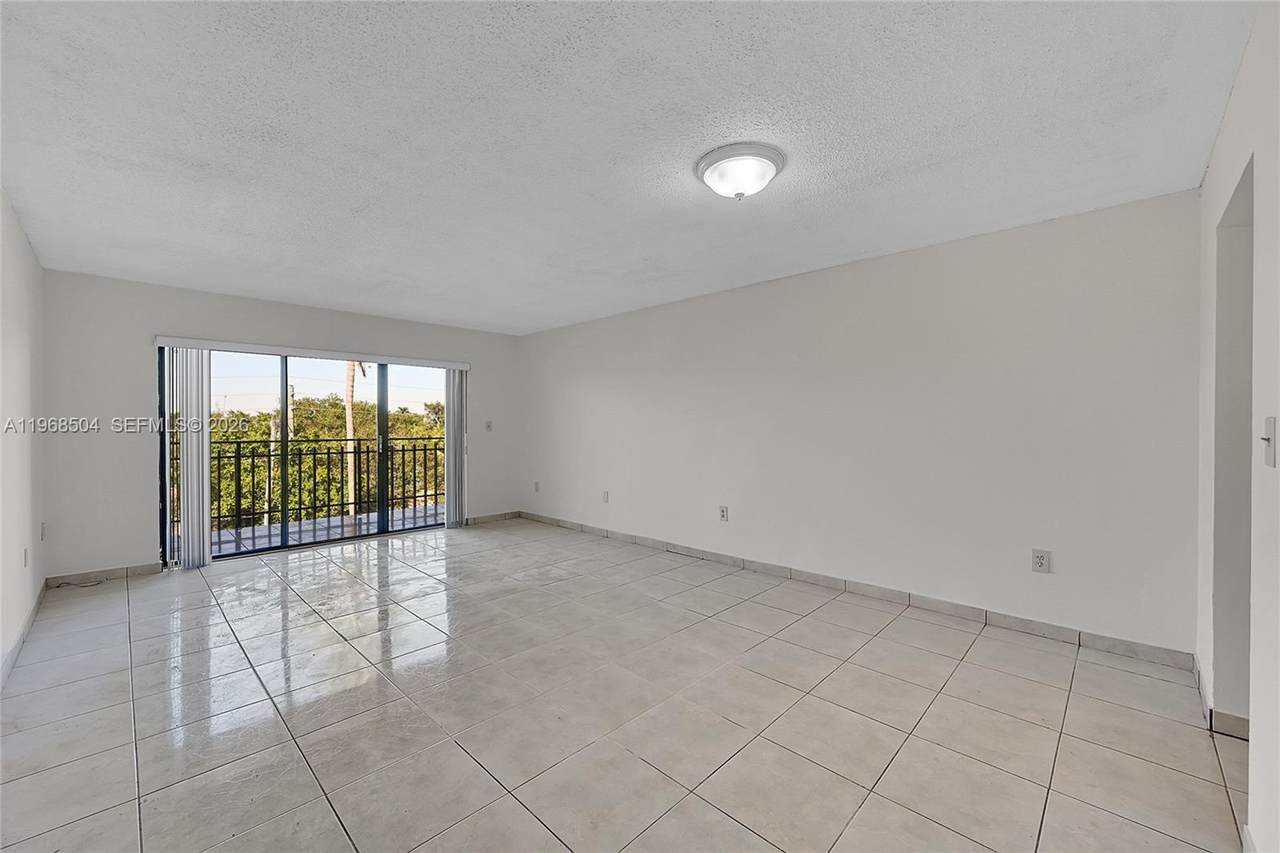 https://bt-photos.global.ssl.fastly.net/miami/1280_boomver_1_A11968504-2.jpg