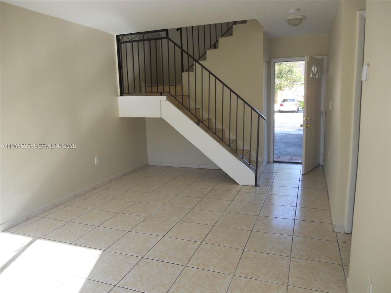 https://bt-photos.global.ssl.fastly.net/miami/1280_boomver_1_A11968535-2.jpg