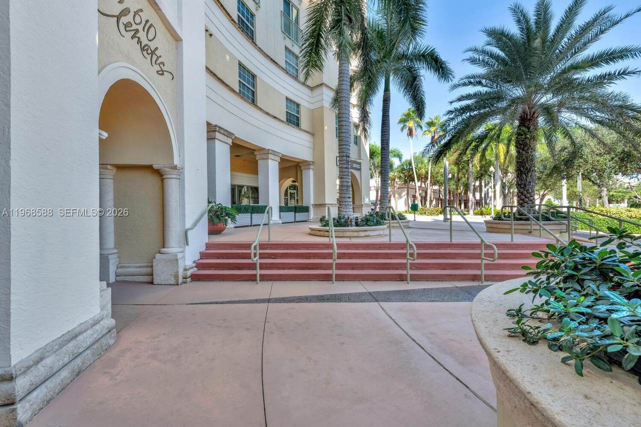 https://bt-photos.global.ssl.fastly.net/miami/1280_boomver_1_A11968588-2.jpg
